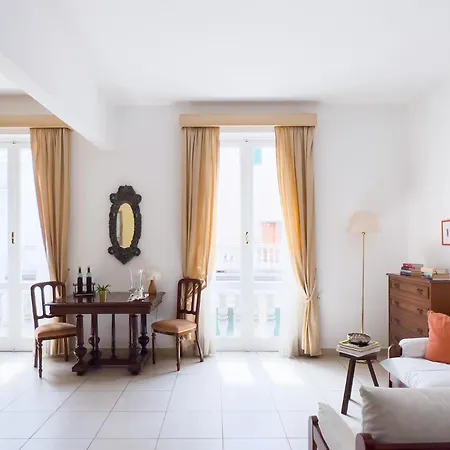 Queen Elena Luxury Apartment Genoa Exterior photo