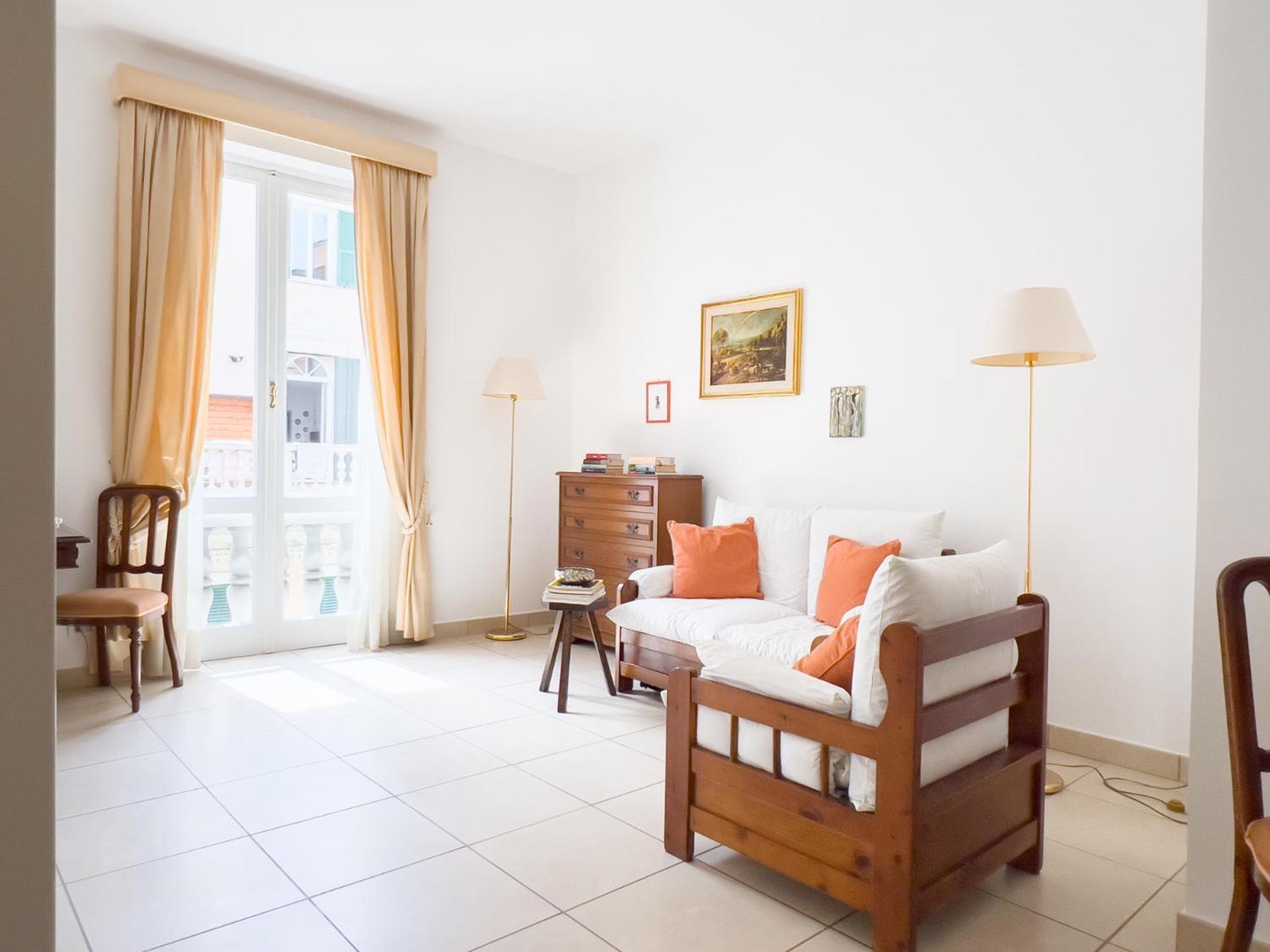 Apartment Queen Elena Luxury Genoa